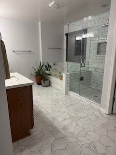Valencia Bathroom Flooring